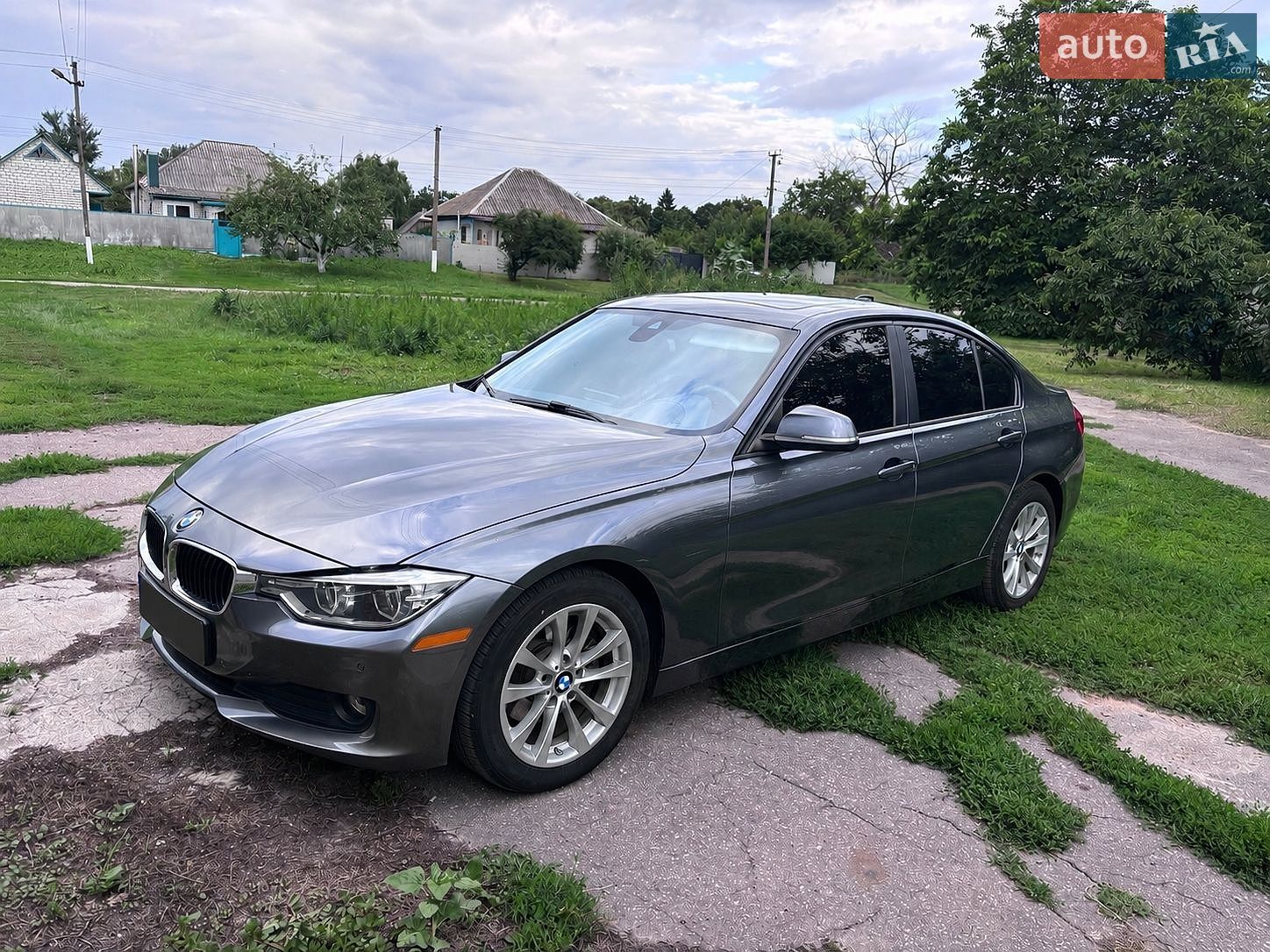 BMW 3 Series 2016 VIN WBA8C5107GK638621 фото оголошення 4 з 28