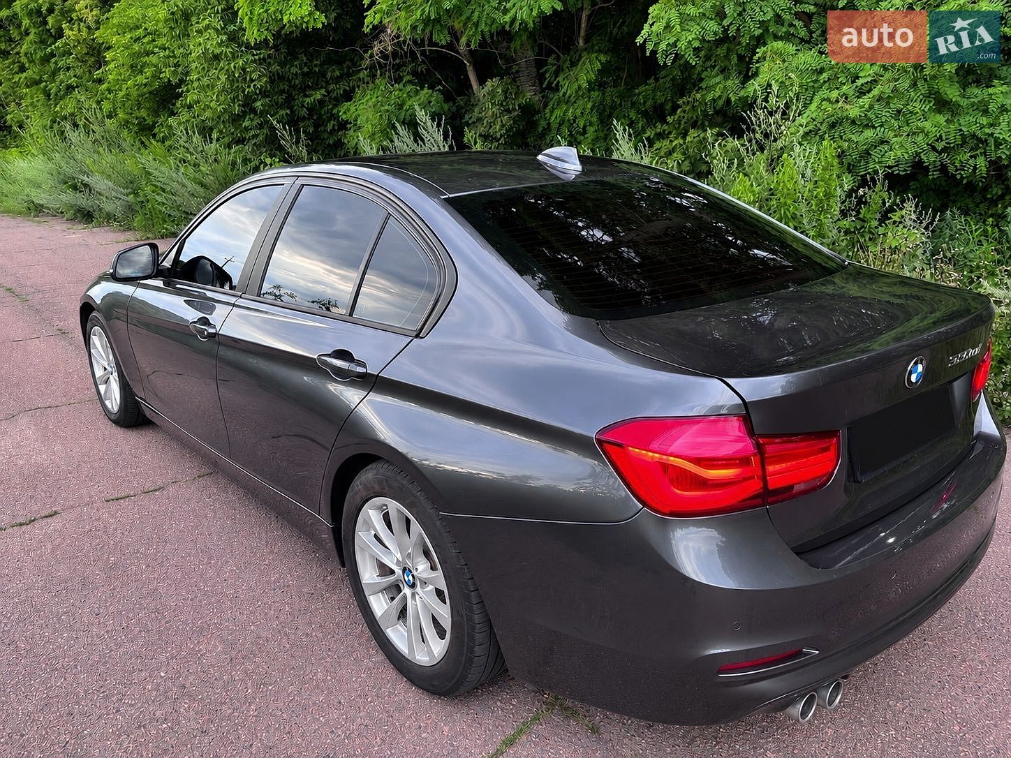 BMW 3 Series 2016 VIN WBA8C5107GK638621 фото оголошення 5 з 28