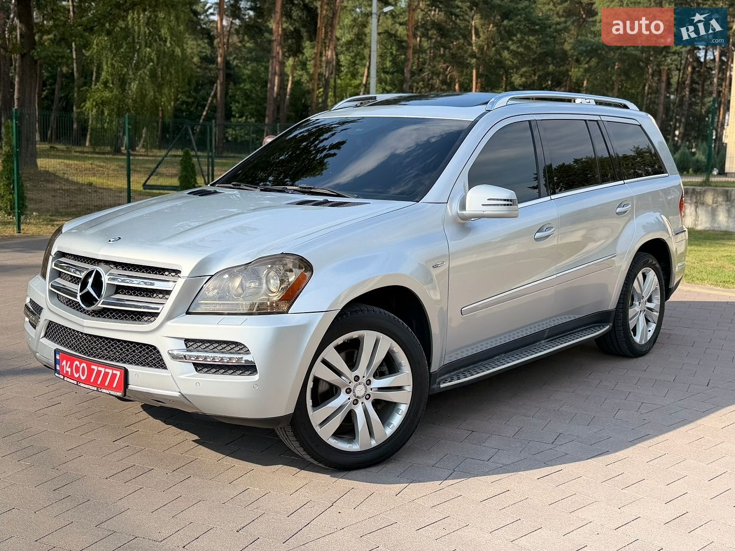 Mercedes-Benz GL-Class 2012 VIN 4JGBF2FE6CA802634 фото оголошення 9 з 126