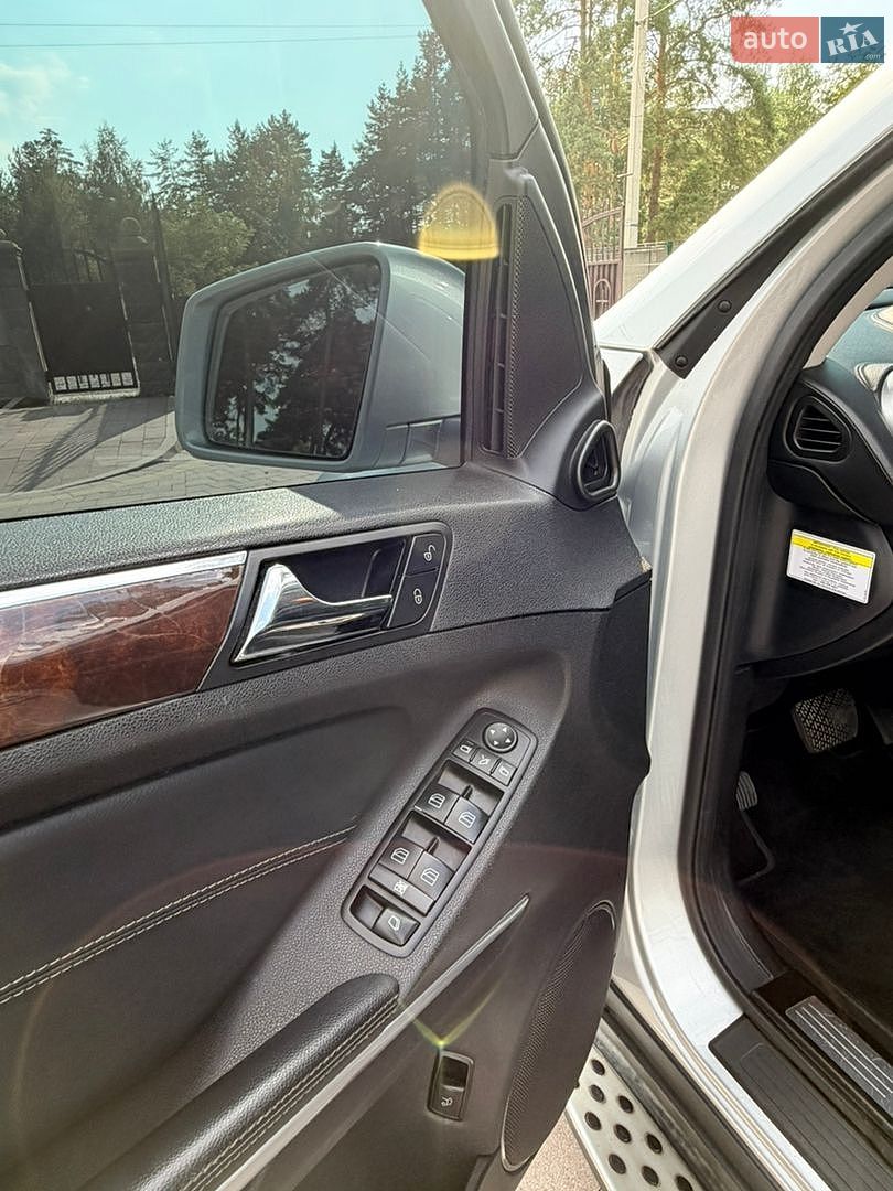 Mercedes-Benz GL-Class 2012 VIN 4JGBF2FE6CA802634 фото оголошення 74 з 126