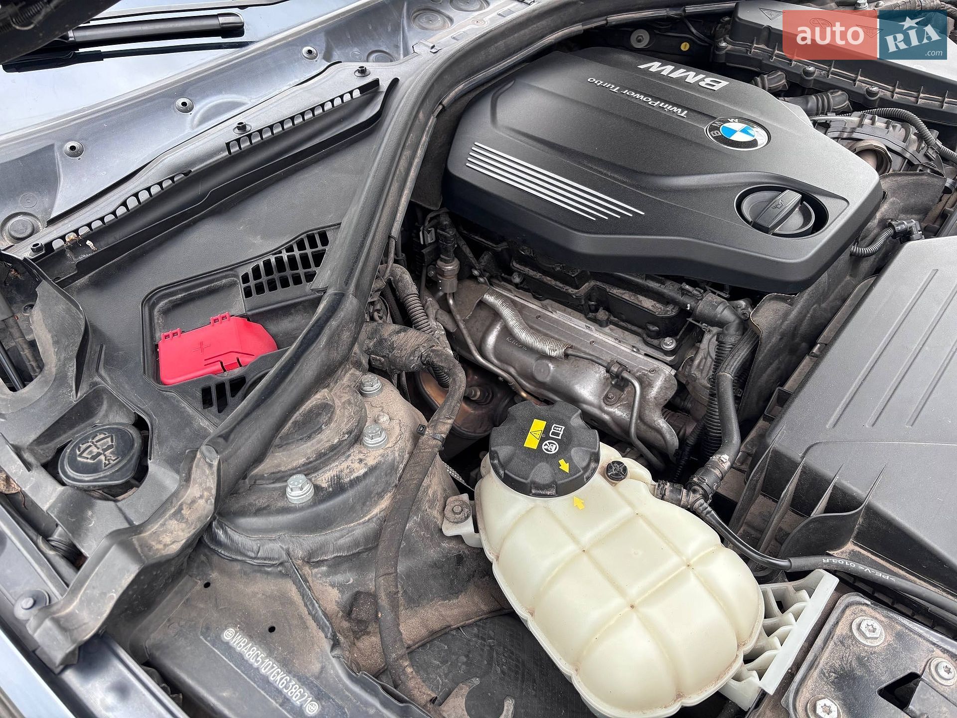 BMW 3 Series 2016 VIN WBA8C5107GK638621 фото оголошення 19 з 28