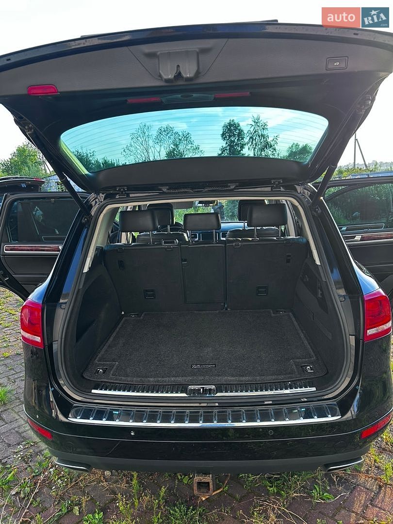 Volkswagen Touareg 2012 VIN WVGDK9BP9CD010643 фото оголошення 8 з 35