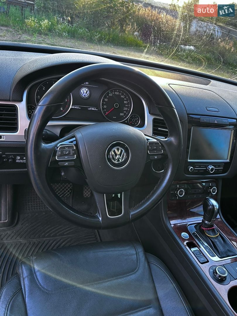 Volkswagen Touareg 2012 VIN WVGDK9BP9CD010643 фото оголошення 10 з 35