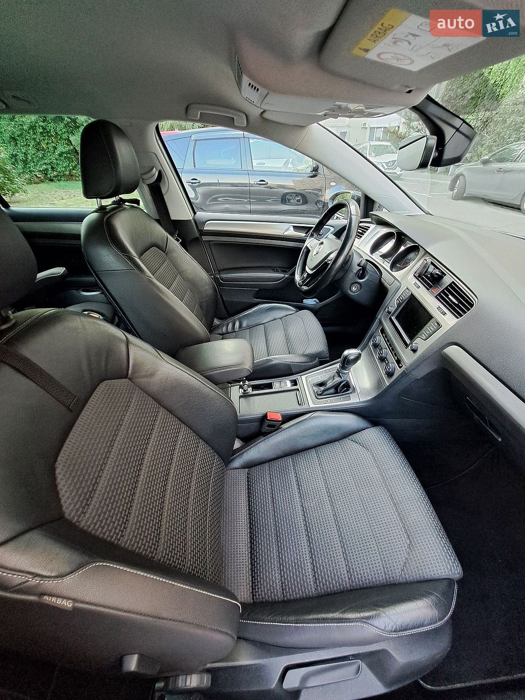 Volkswagen Golf 2016 VIN WVWZZZAUZHP520448 фото оголошення 11 з 24