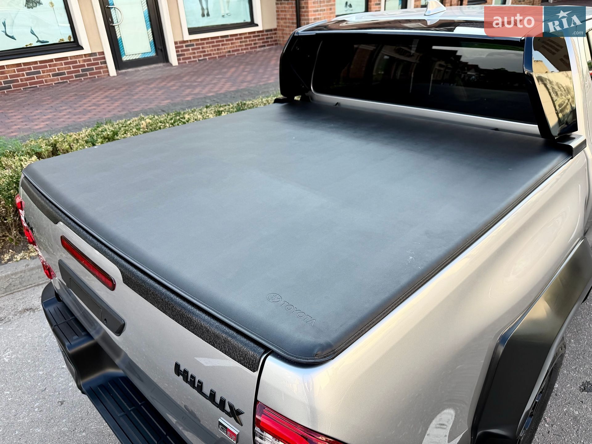 Toyota Hilux 2023 VIN MR0BA3CD400177089 фото оголошення 16 з 64