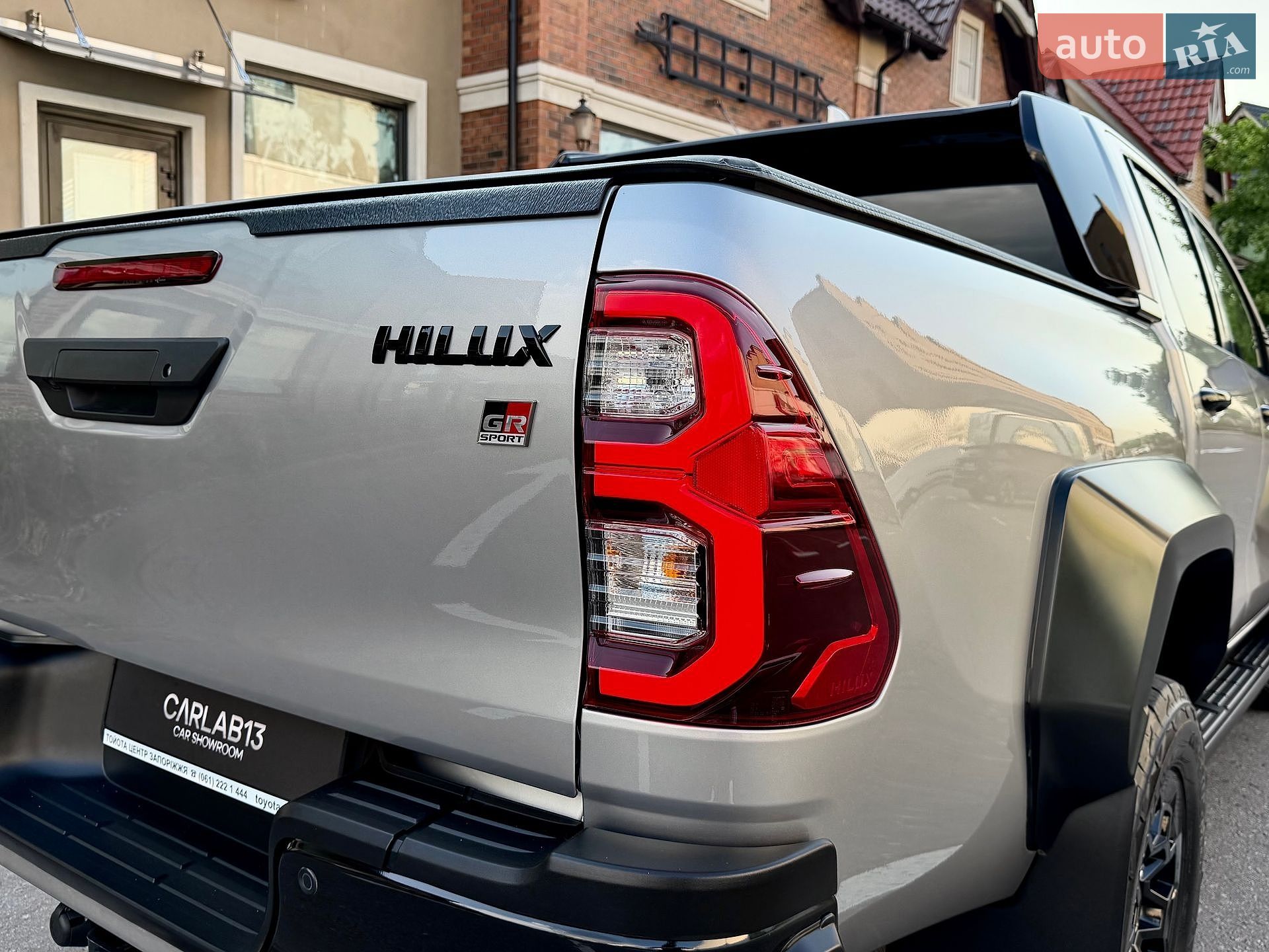 Toyota Hilux 2023 VIN MR0BA3CD400177089 фото оголошення 17 з 64