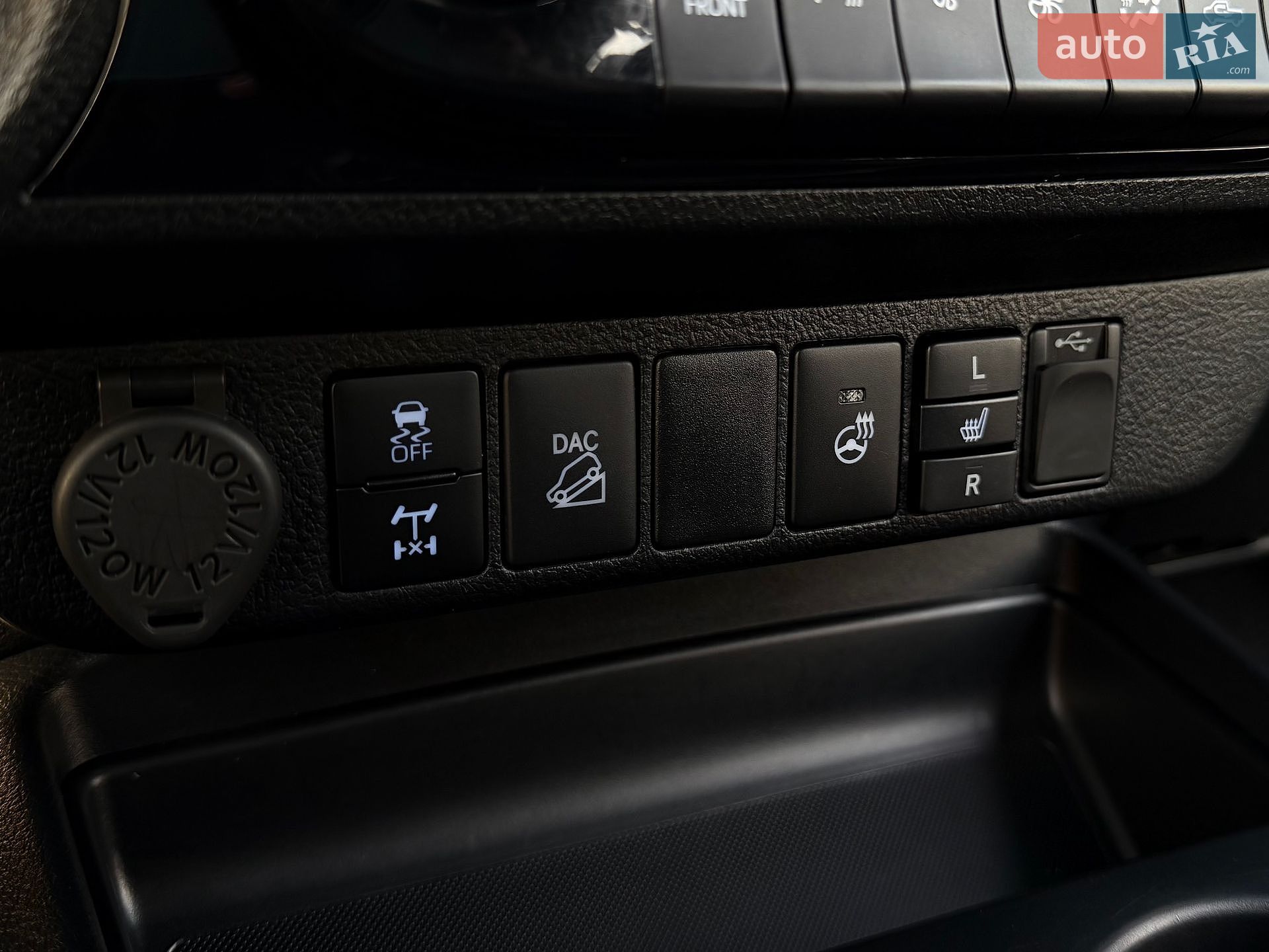 Toyota Hilux 2023 VIN MR0BA3CD400177089 фото оголошення 56 з 64