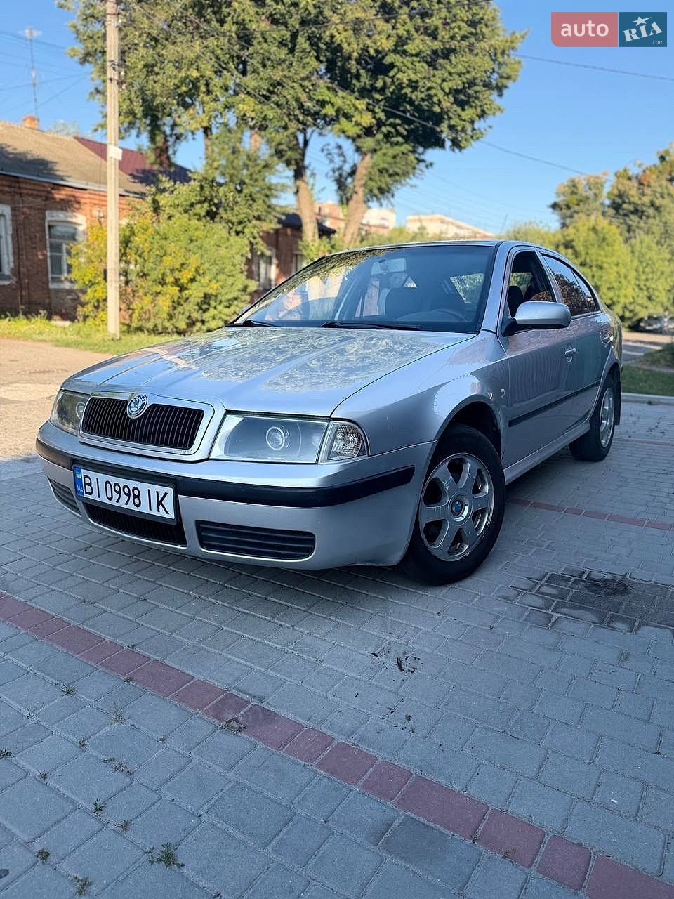 Skoda Octavia 2004 VIN TMBBP41U448736928 фото оголошення 3 з 8