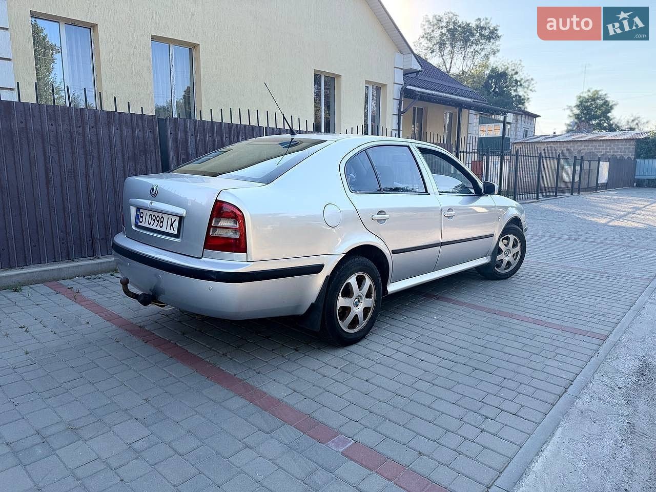 Skoda Octavia 2004 VIN TMBBP41U448736928 фото оголошення 5 з 8
