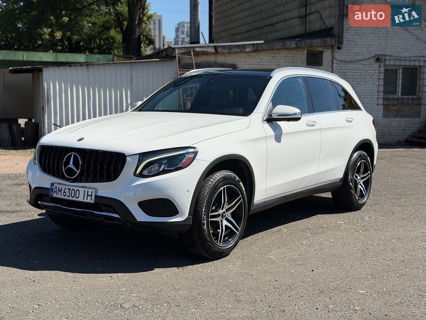 Mercedes-Benz GLC-Class 2017 VIN WDC0G4KB7HF178668 фото оголошення 4 з 21