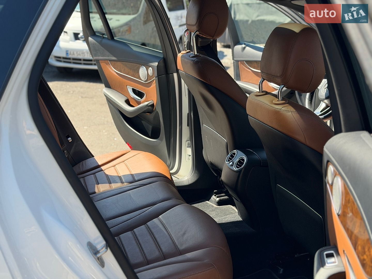 Mercedes-Benz GLC-Class 2017 VIN WDC0G4KB7HF178668 фото оголошення 6 з 21