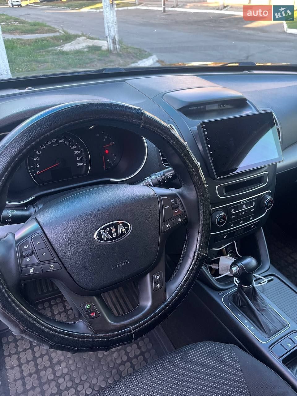 Kia Sorento 2013 VIN Y6DKU814DE5472592 фото оголошення 8 з 14