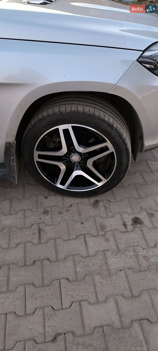 Mercedes-Benz GLS-Class 2016 VIN 4JGDF6EEXHA755388 фото оголошення 11 з 27