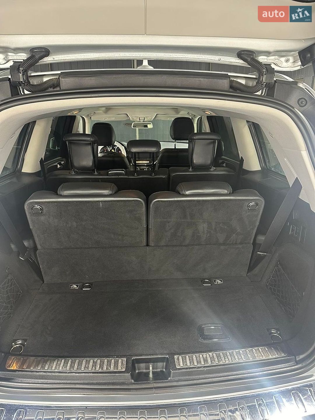 Mercedes-Benz GLS-Class 2016 VIN 4JGDF6EEXHA755388 фото оголошення 16 з 27