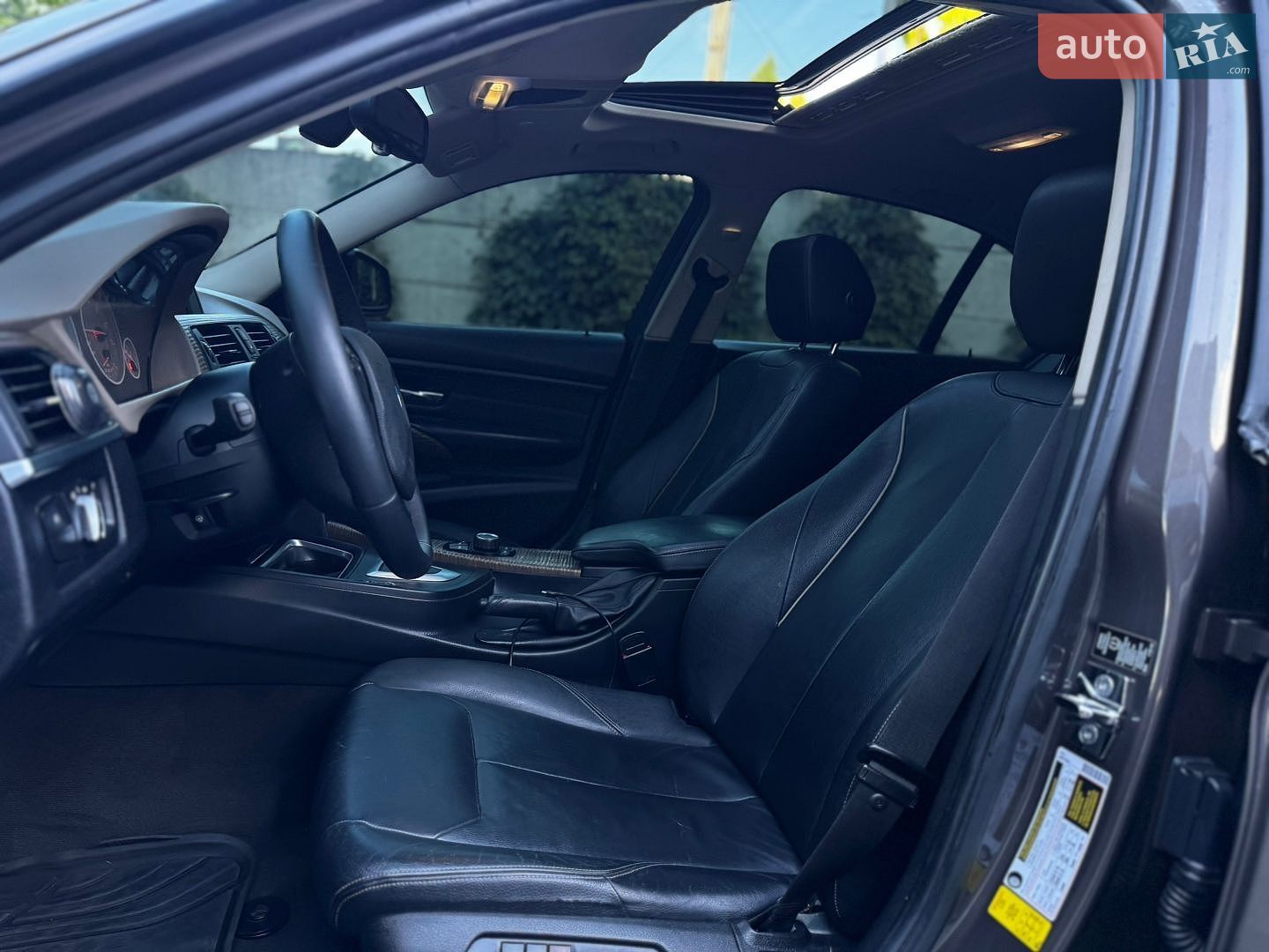 BMW 3 Series 2012 VIN WBA3A5C57CF347208 фото оголошення 14 з 57