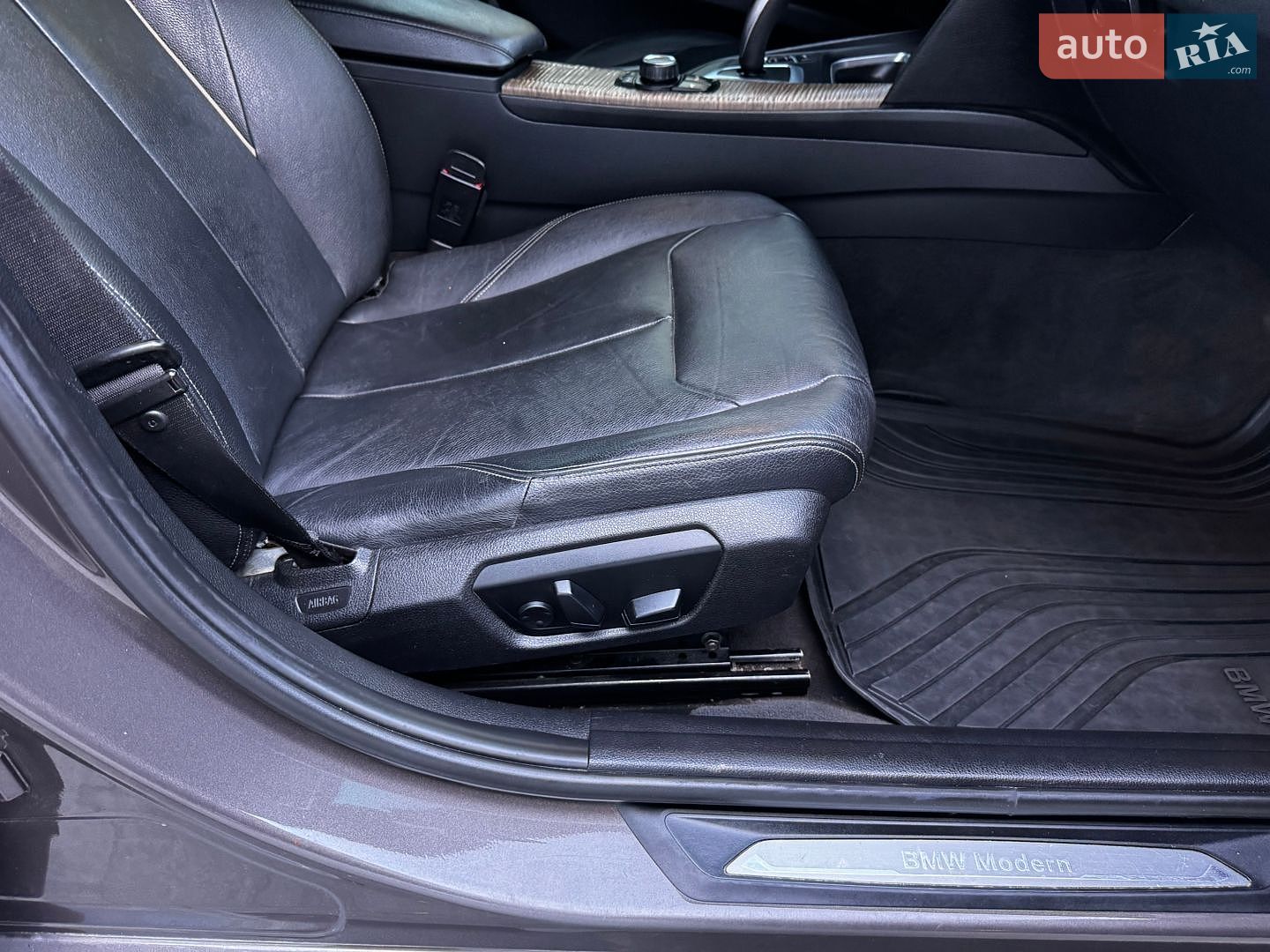 BMW 3 Series 2012 VIN WBA3A5C57CF347208 фото оголошення 19 з 57