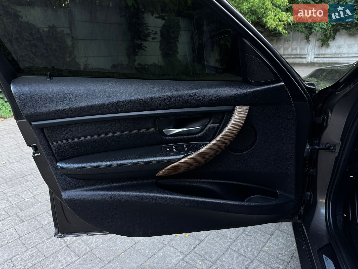 BMW 3 Series 2012 VIN WBA3A5C57CF347208 фото оголошення 29 з 57