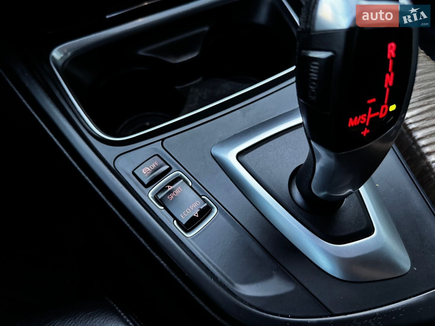 BMW 3 Series 2012 VIN WBA3A5C57CF347208 фото оголошення 34 з 57