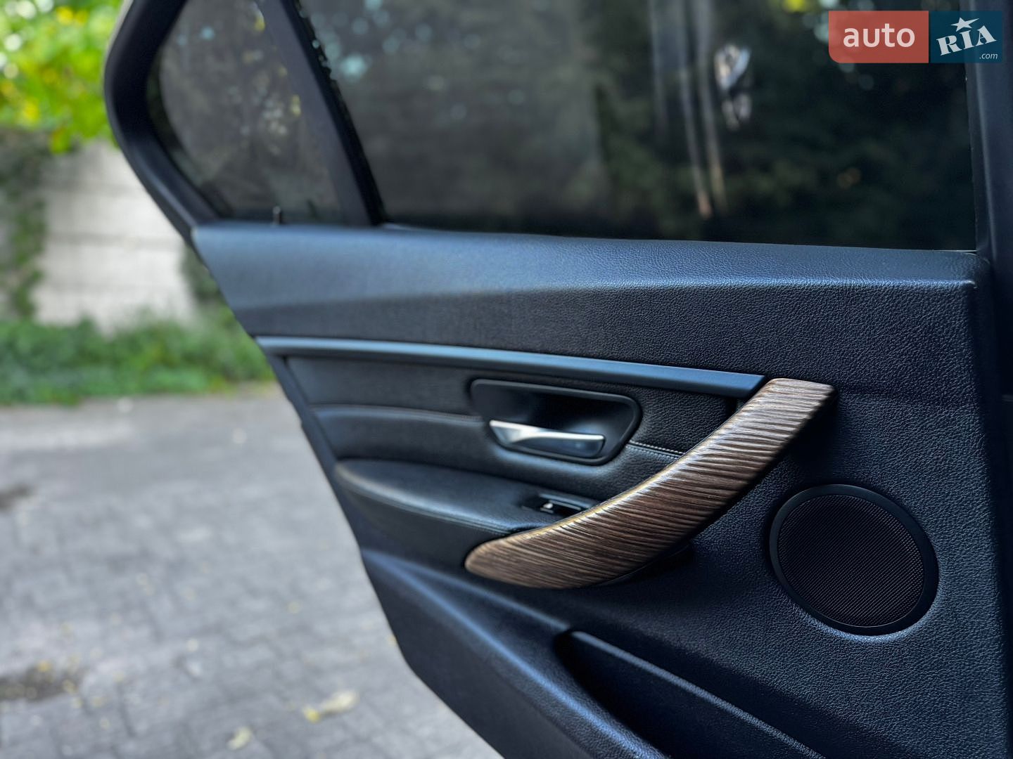 BMW 3 Series 2012 VIN WBA3A5C57CF347208 фото оголошення 35 з 57