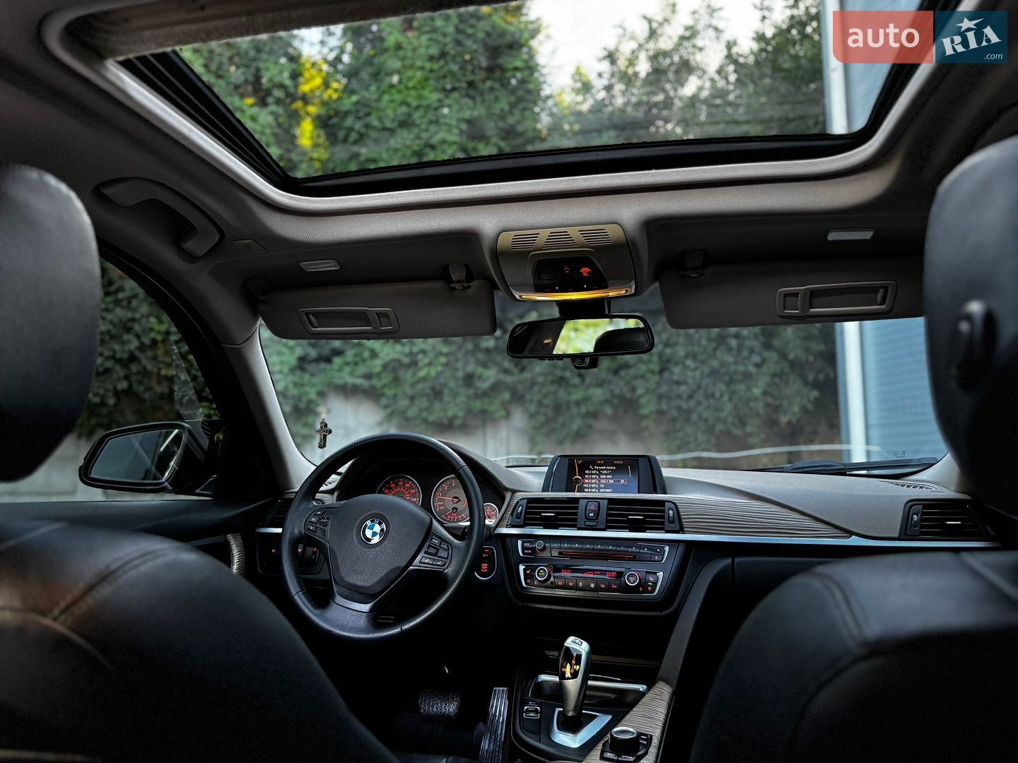 BMW 3 Series 2012 VIN WBA3A5C57CF347208 фото оголошення 41 з 57