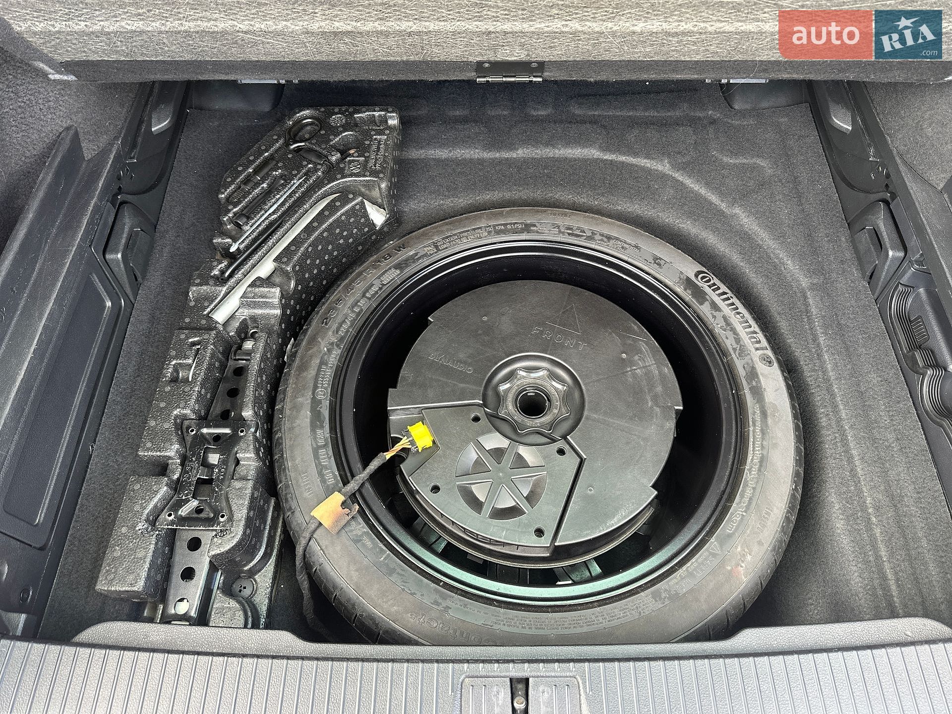 Volkswagen Passat 2018 VIN WVWZZZ3CZJP021483 фото оголошення 25 з 25