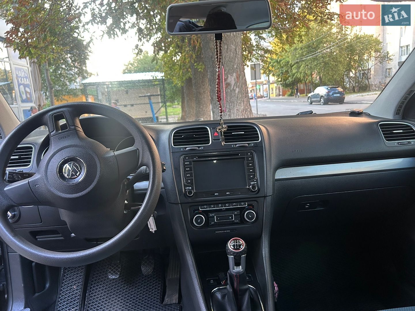 Volkswagen Golf 2011 VIN WVWZZZ1KZCW105724 фото оголошення 31 з 35