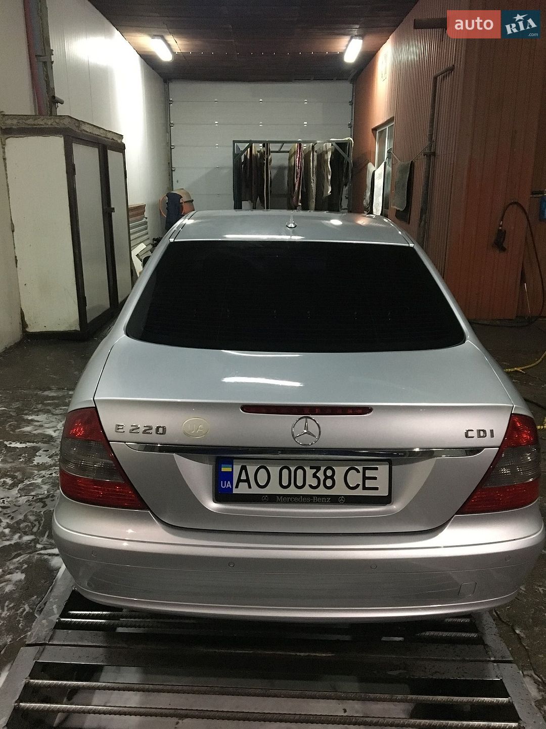 Mercedes-Benz E-Class 2007 VIN WDB2110081B186622 фото оголошення 3 з 3