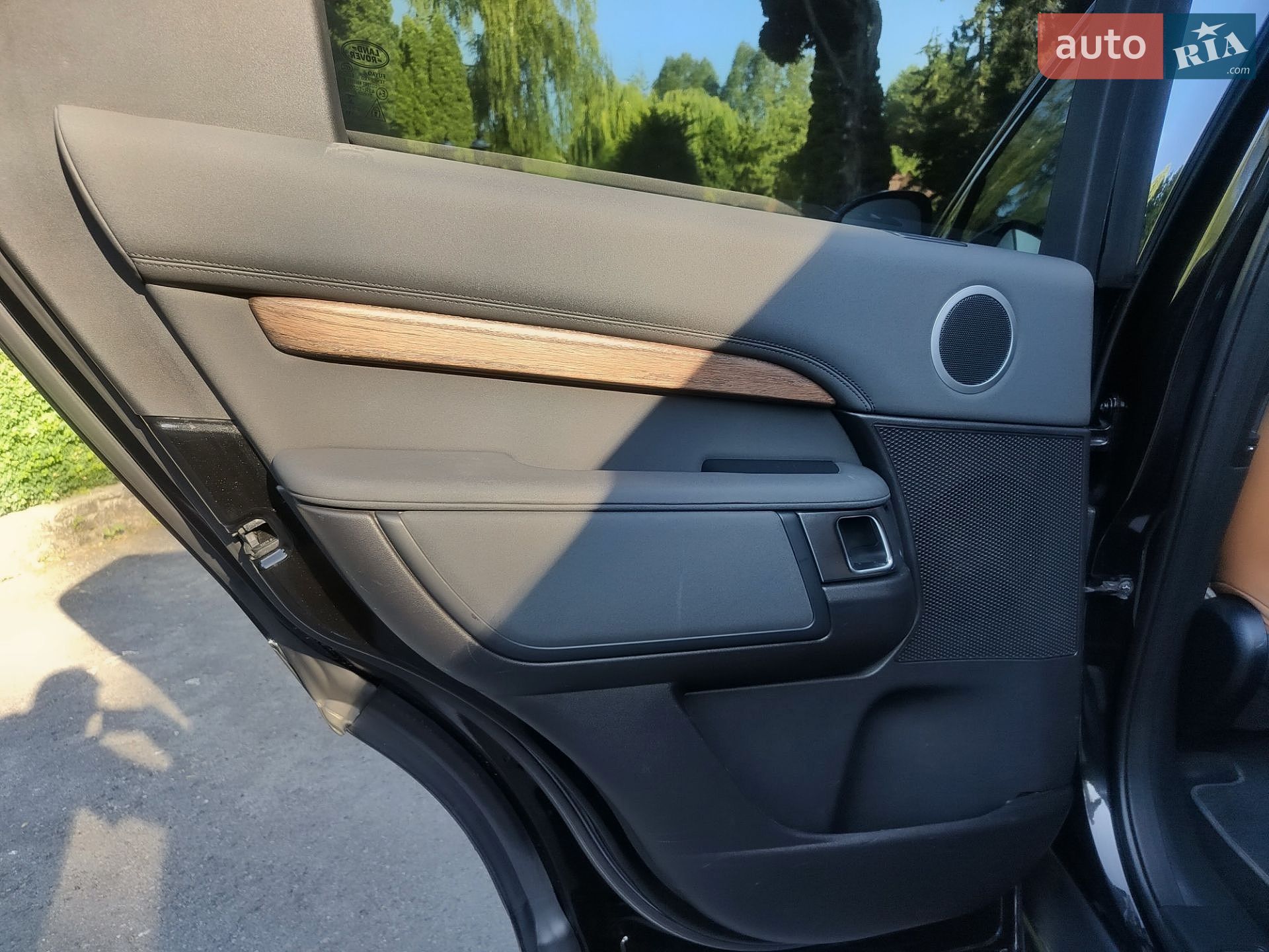 Land Rover Discovery 2017 VIN SALRA2BK8HA034961 фото оголошення 49 з 69