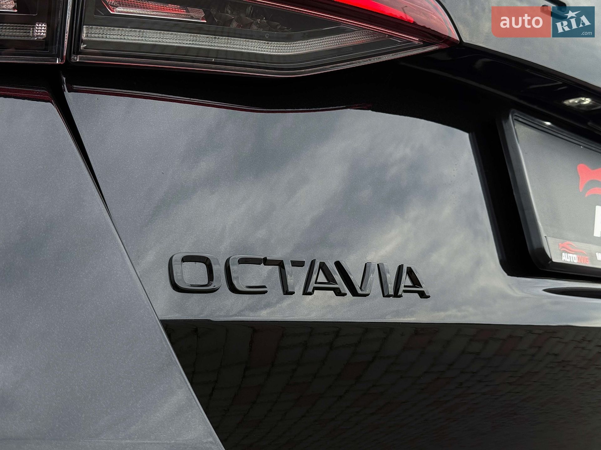 Skoda Octavia 2022 VIN TMBLK0NX5PY025632 фото оголошення 26 з 128