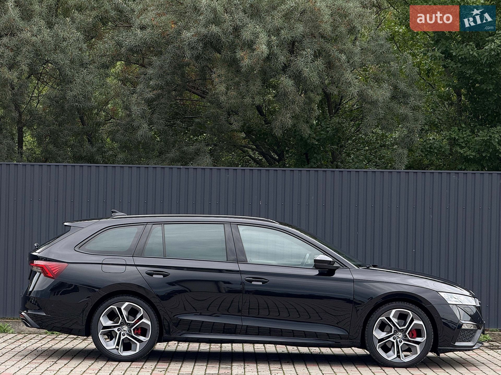 Skoda Octavia 2022 VIN TMBLK0NX5PY025632 фото оголошення 3 з 128