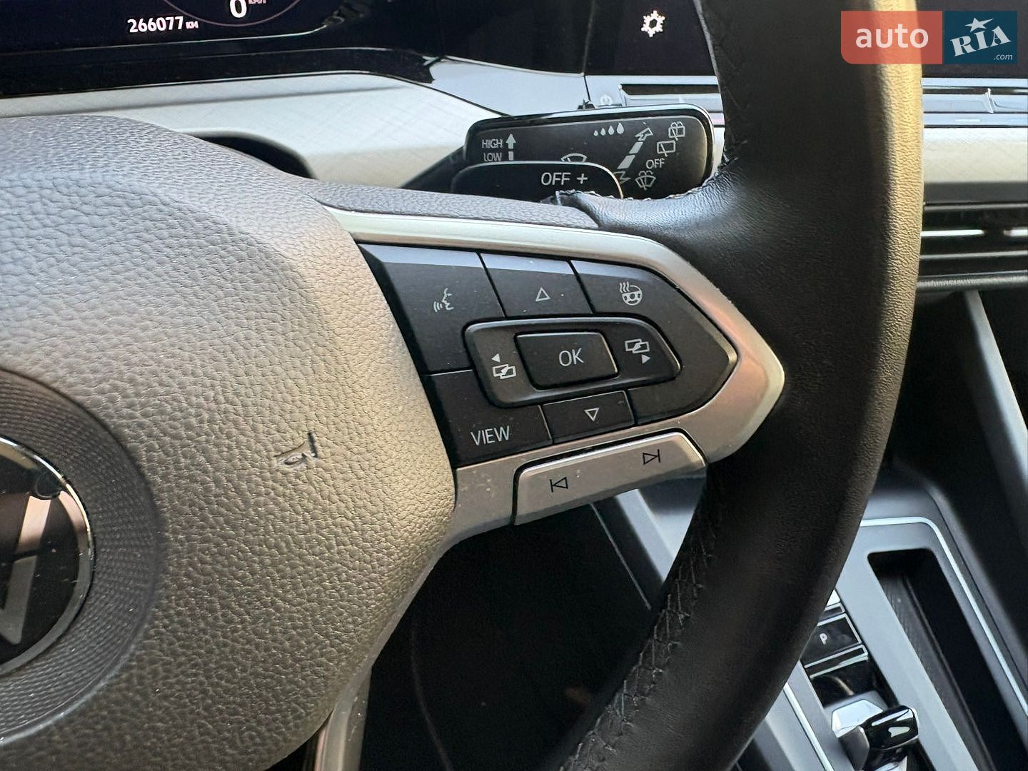 Volkswagen Golf 2022 VIN WVWZZZCDZNW534173 фото оголошення 16 з 32