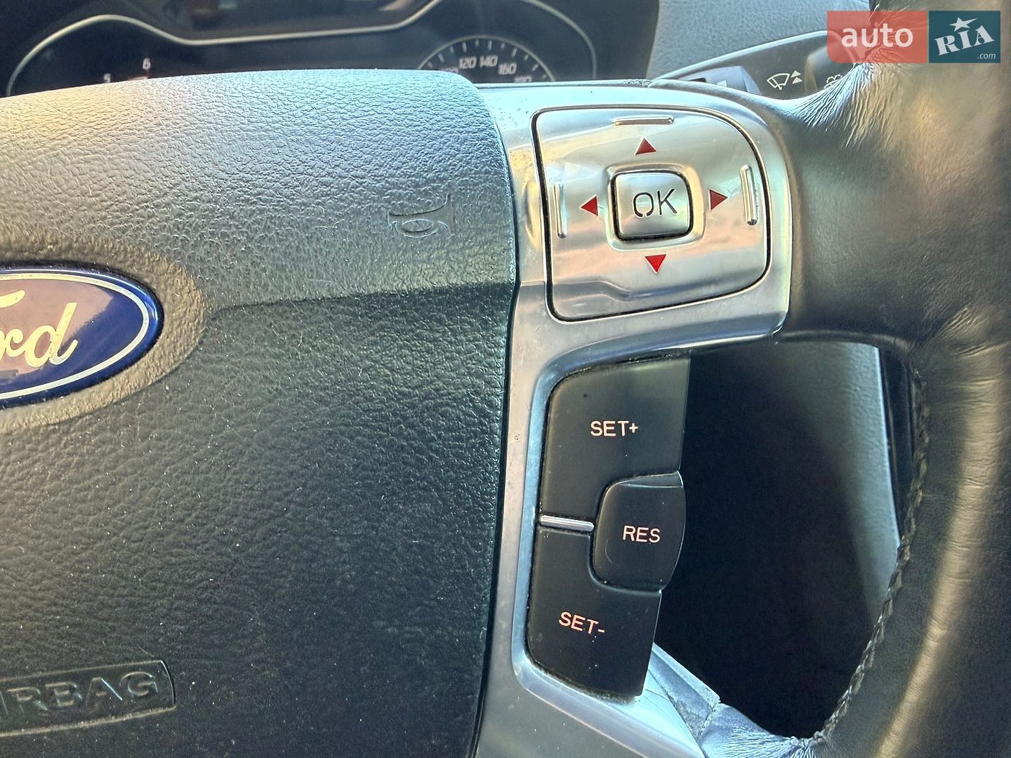Ford S-Max 2011 VIN WF0SXXGBWSBJ73804 фото оголошення 30 з 33