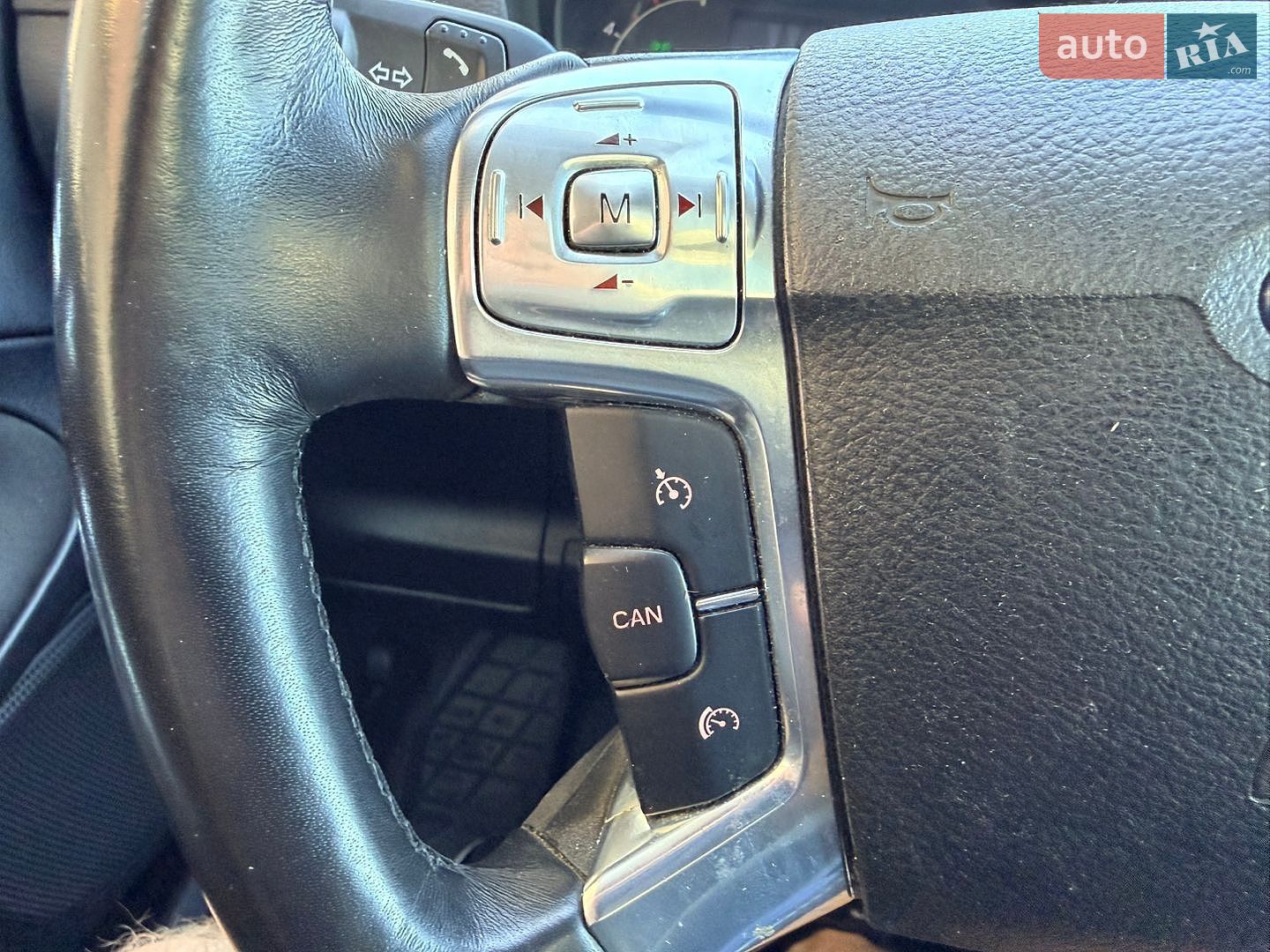 Ford S-Max 2011 VIN WF0SXXGBWSBJ73804 фото оголошення 31 з 33