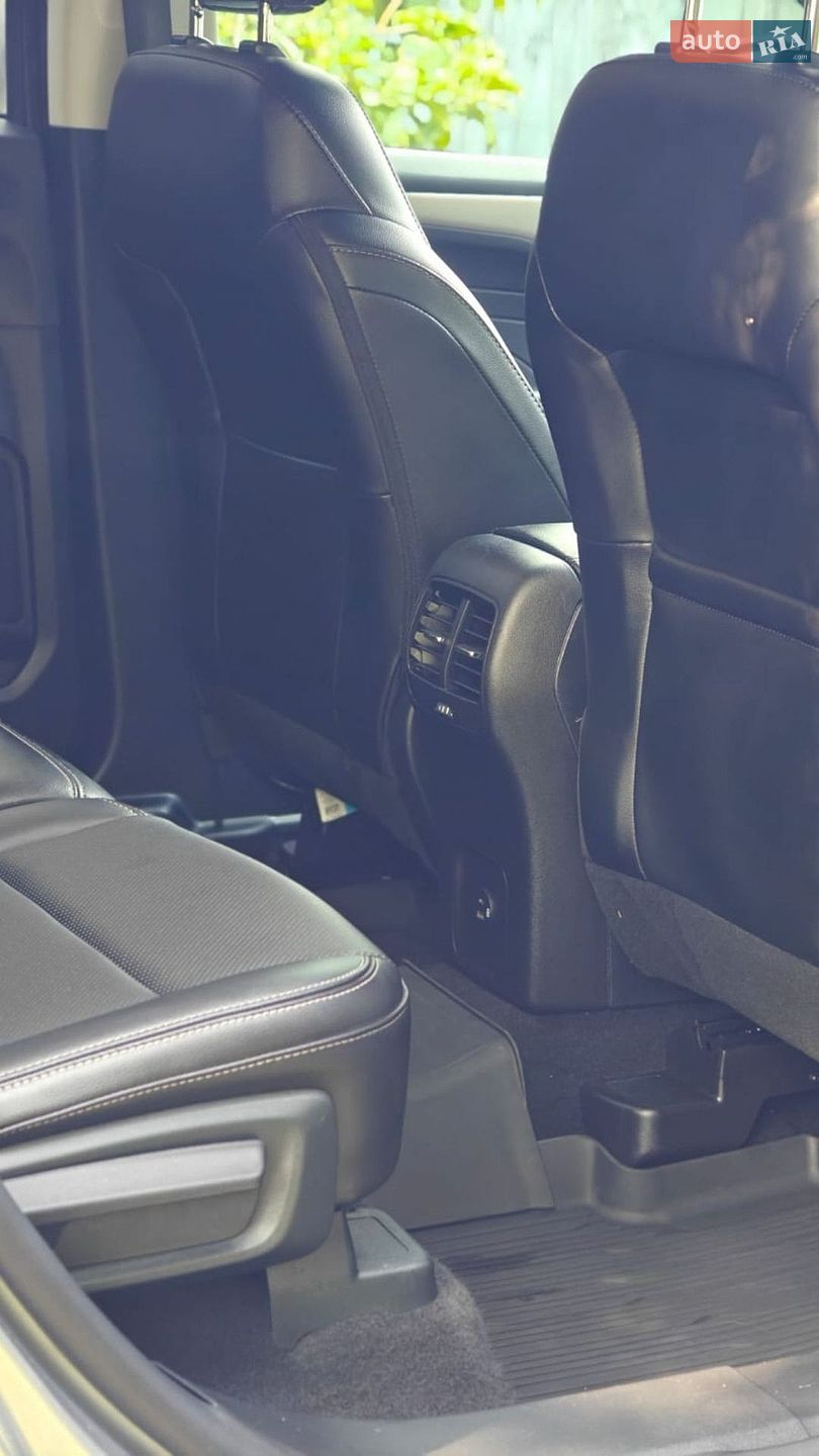 Ford Escape 2022 VIN 1FMCU0H6XNUB54432 фото оголошення 17 з 34