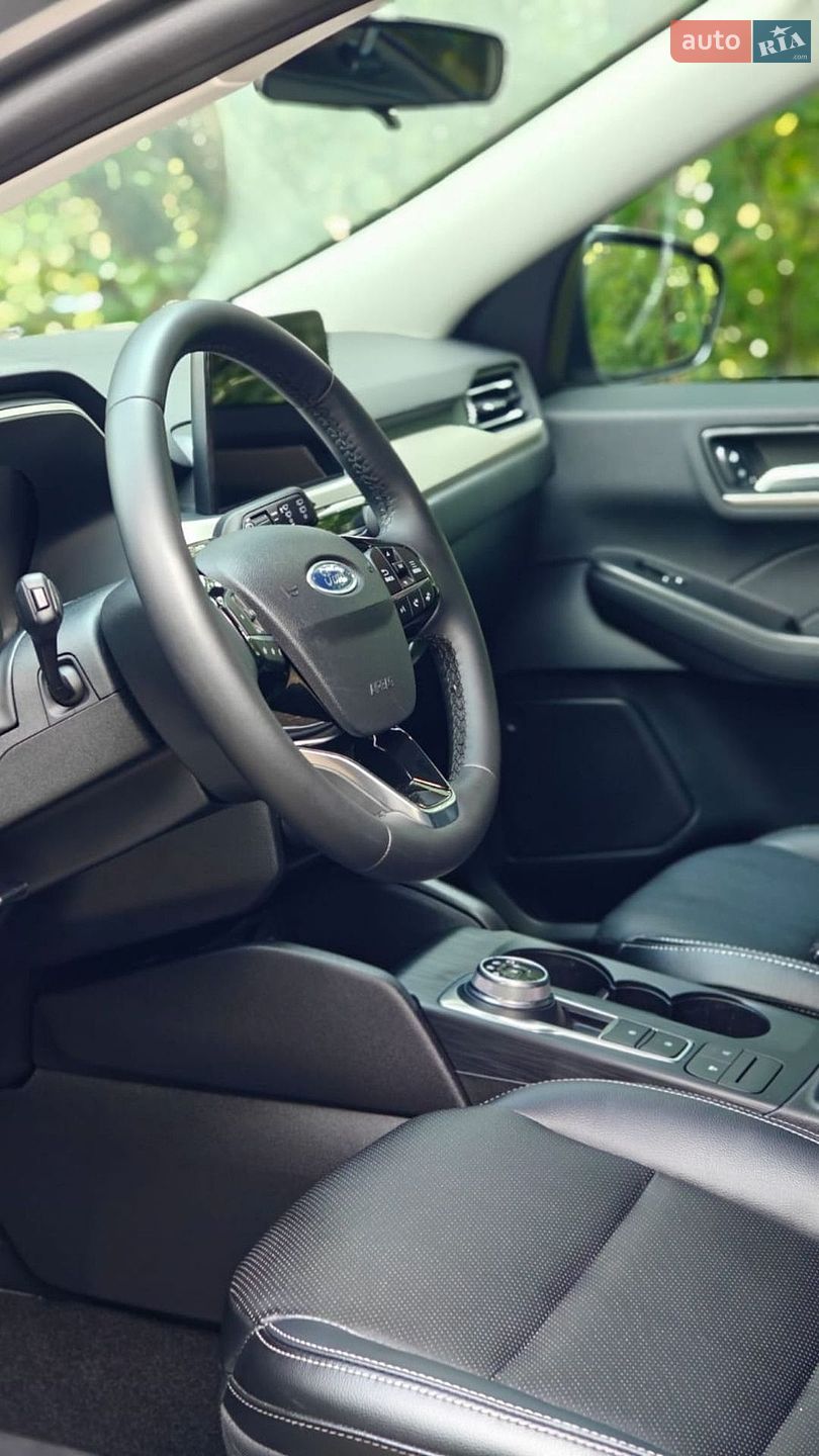 Ford Escape 2022 VIN 1FMCU0H6XNUB54432 фото оголошення 31 з 34