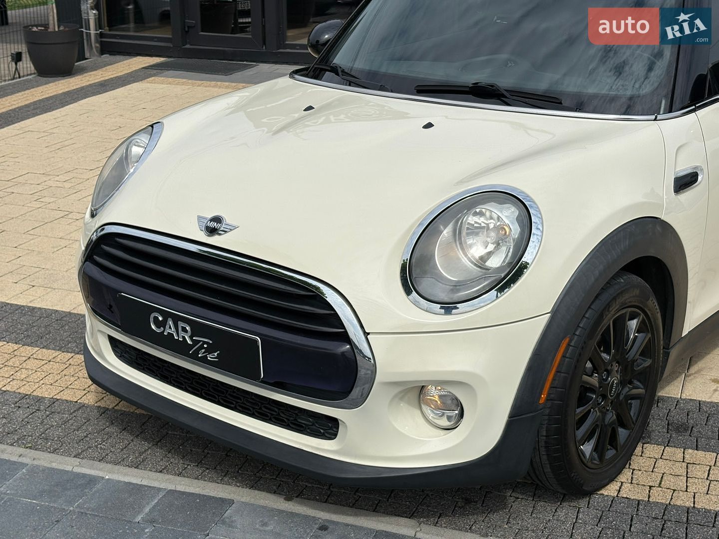 Mini Cooper 2017 VIN WMWWG5C5XJ3D00350 фото оголошення 2 з 26