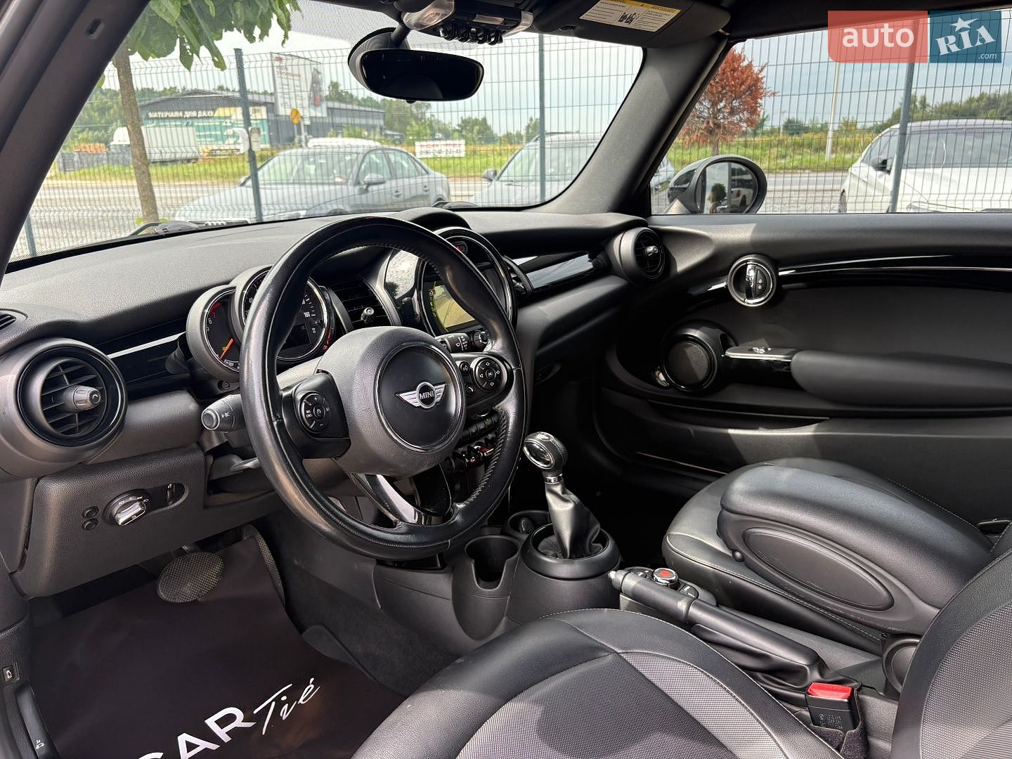 Mini Cooper 2017 VIN WMWWG5C5XJ3D00350 фото оголошення 15 з 26
