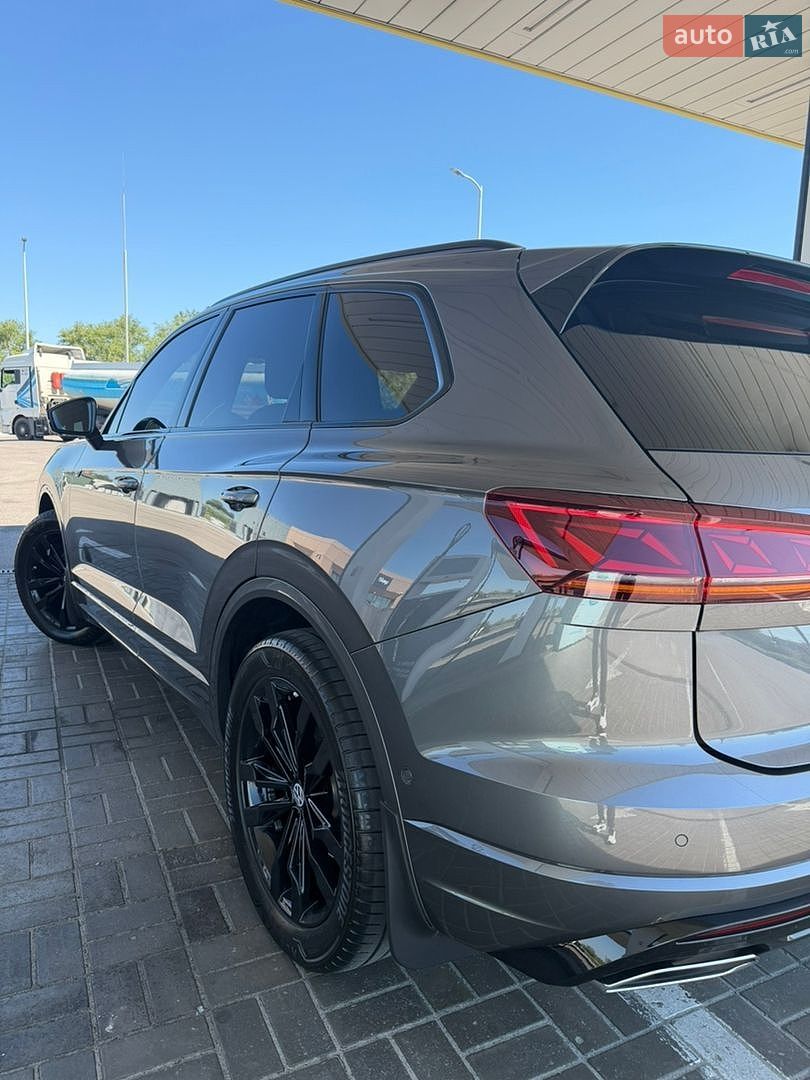 Volkswagen Touareg 2023 VIN WVGZZZCRXPD028642 фото оголошення 6 з 16