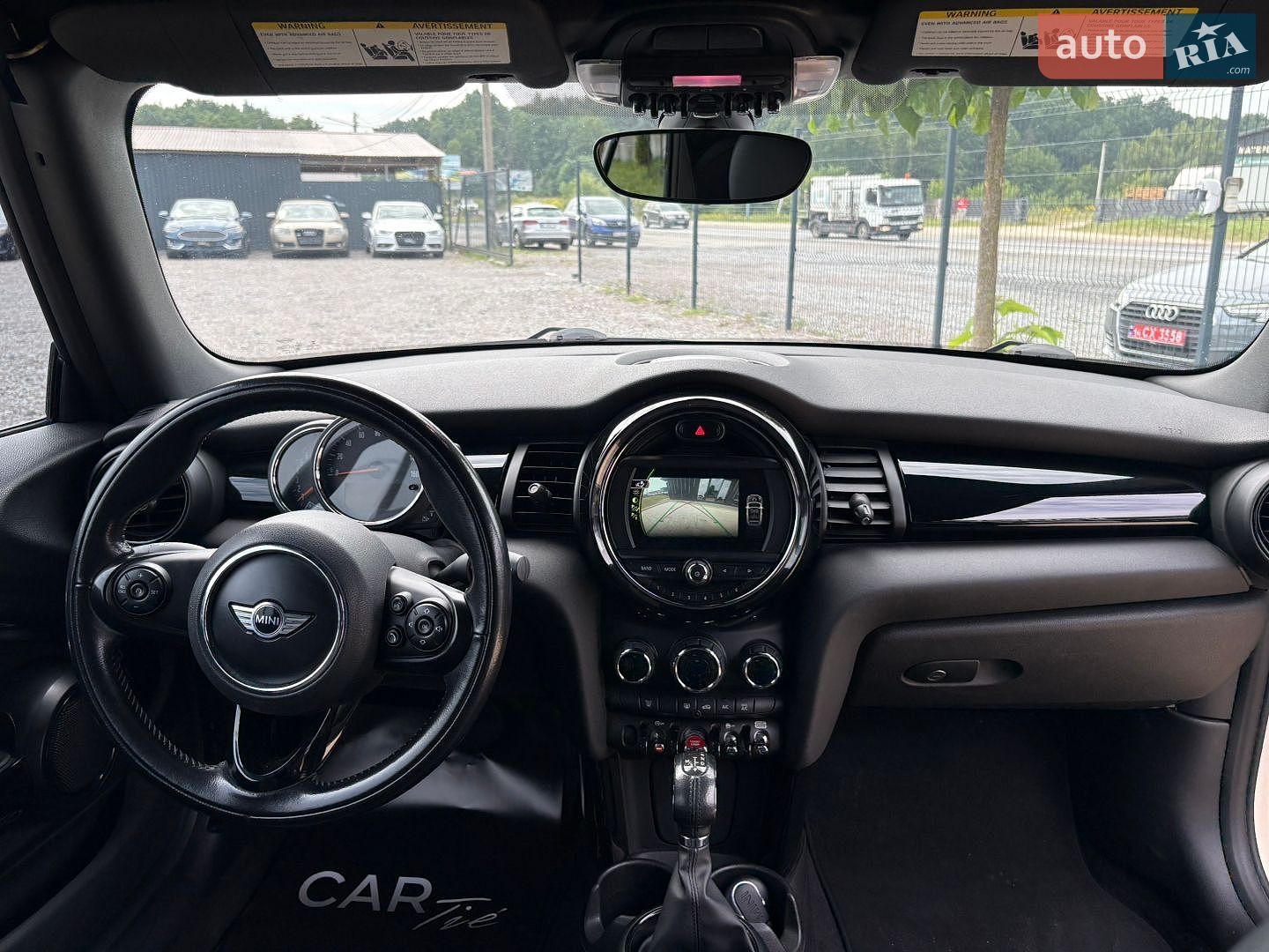 Mini Cooper 2017 VIN WMWWG5C5XJ3D00350 фото оголошення 19 з 26