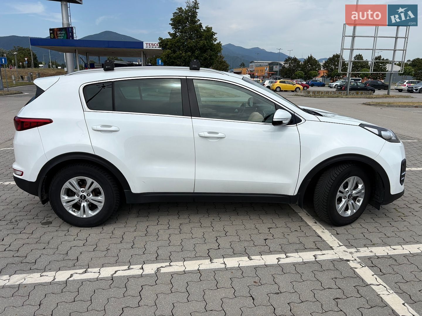 Kia Sportage 2017 VIN U5YPG815GHL361614 фото оголошення 11 з 36
