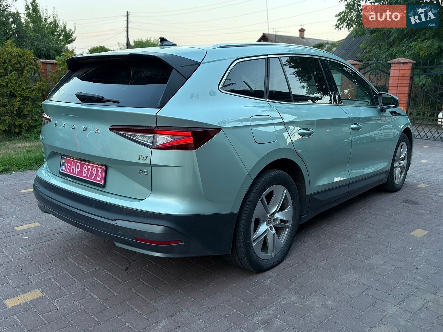 Skoda Enyaq iV 2022 VIN TMBJC7NY4MF015896 фото оголошення 12 з 37