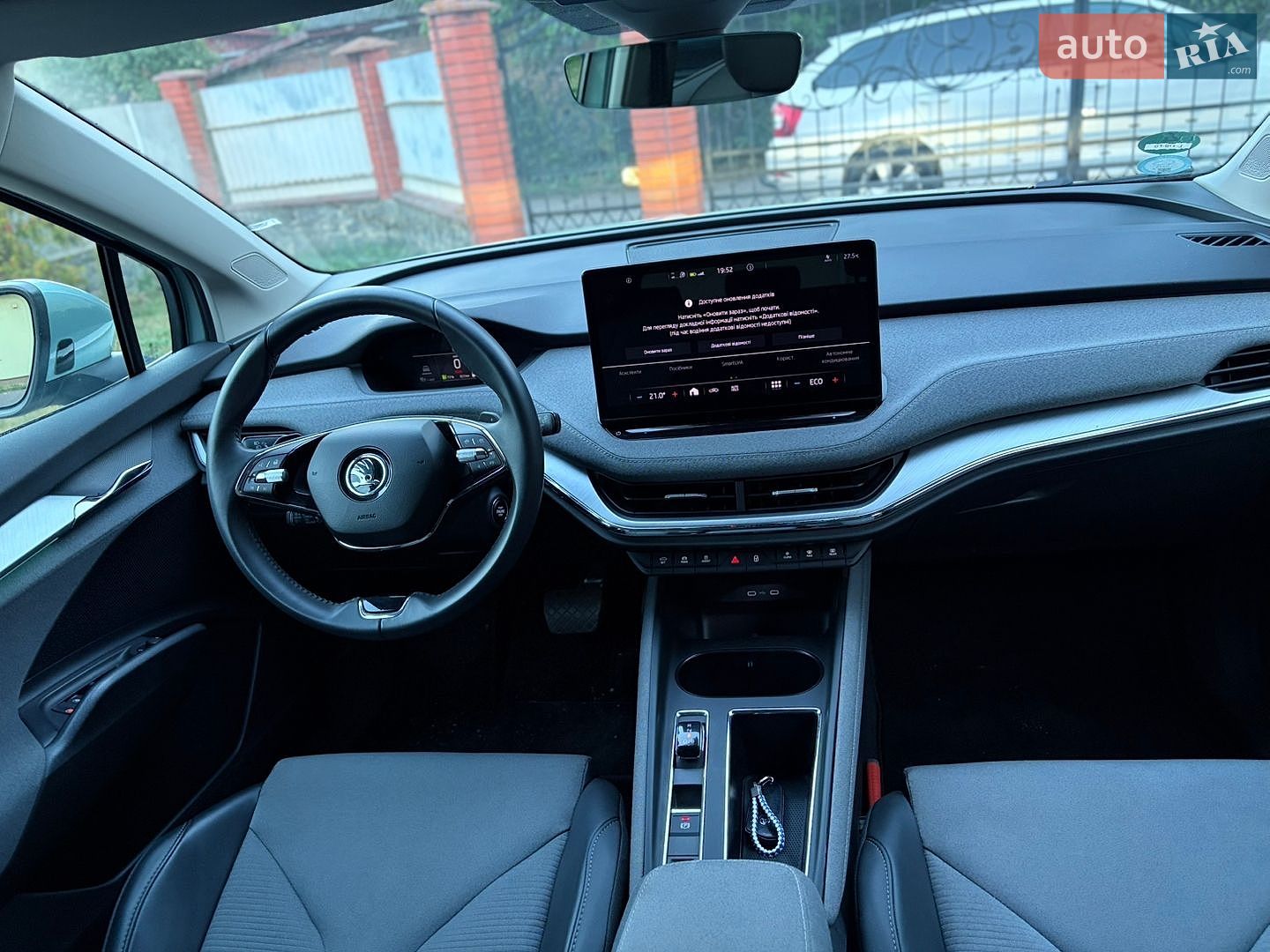 Skoda Enyaq iV 2022 VIN TMBJC7NY4MF015896 фото оголошення 5 з 37