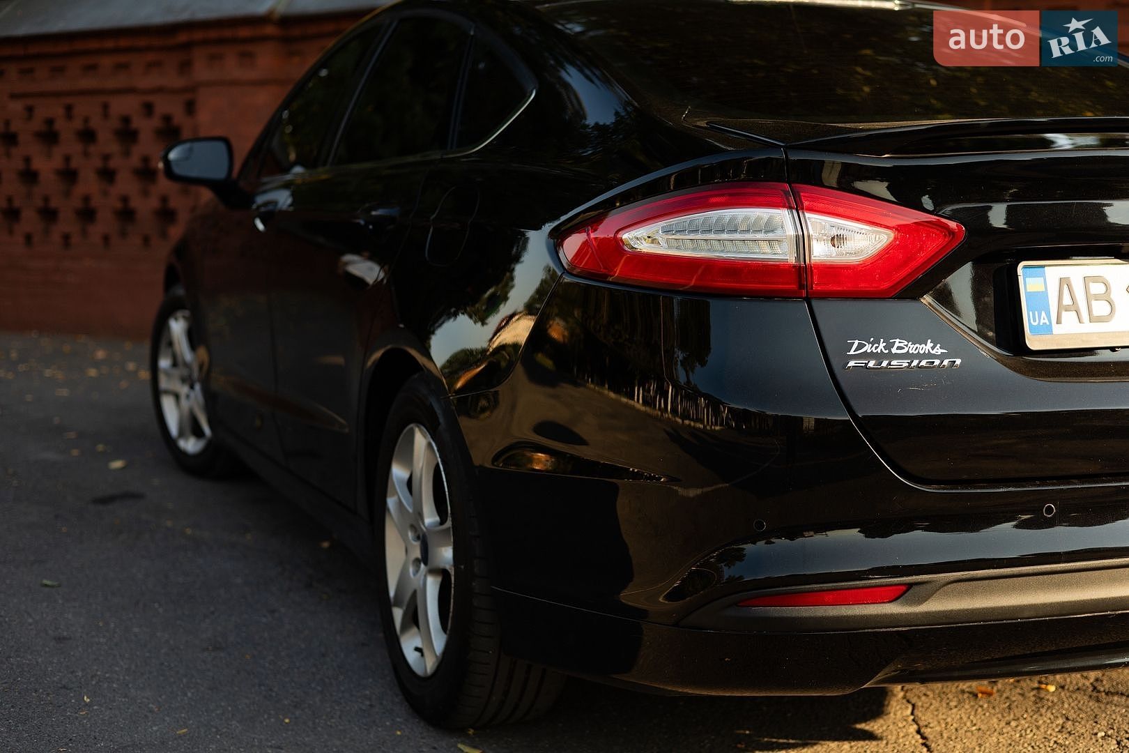 Ford Fusion 2016 VIN 3FA6P0H75GR394151 фото оголошення 8 з 14