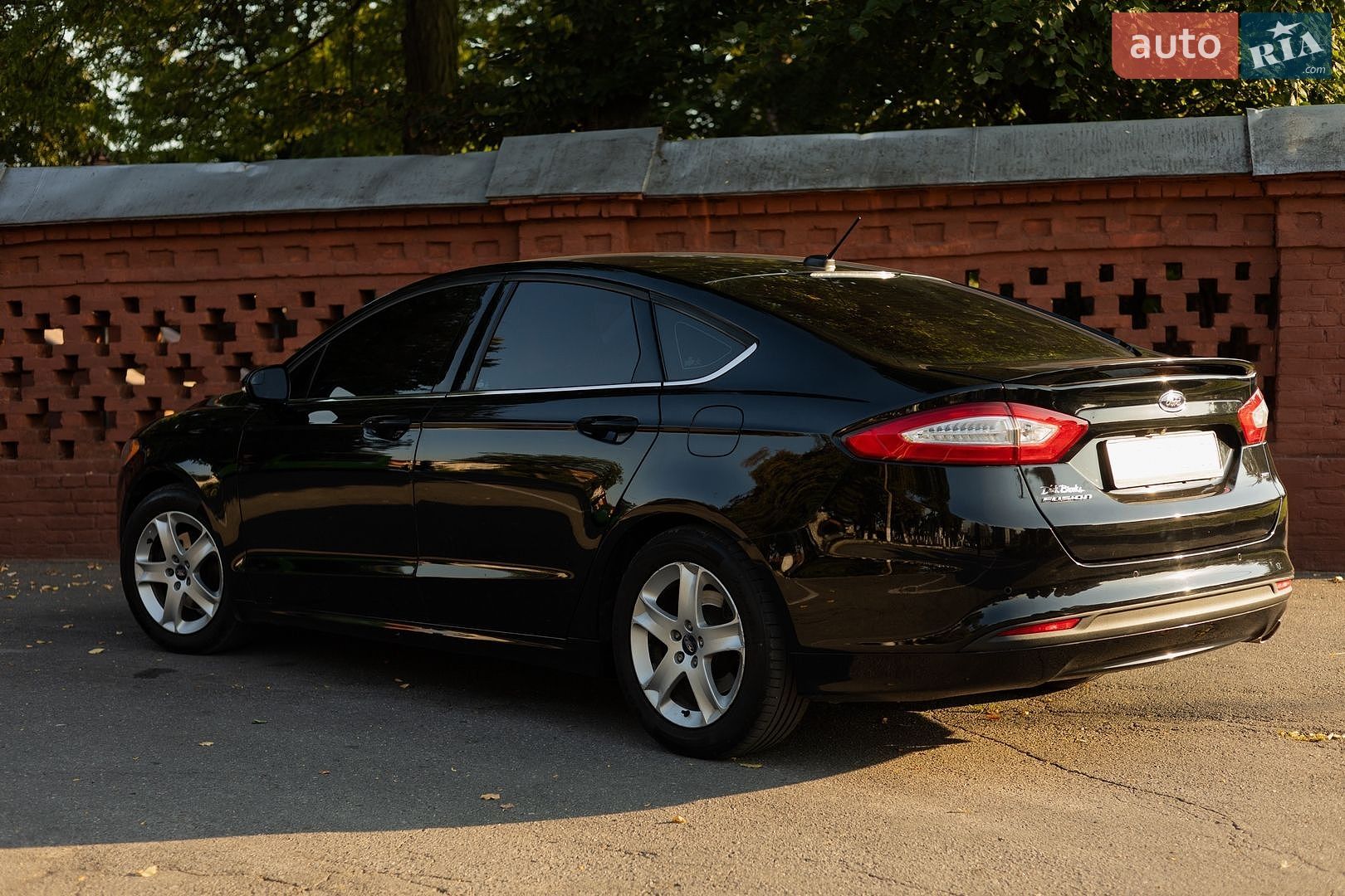 Ford Fusion 2016 VIN 3FA6P0H75GR394151 фото оголошення 9 з 14