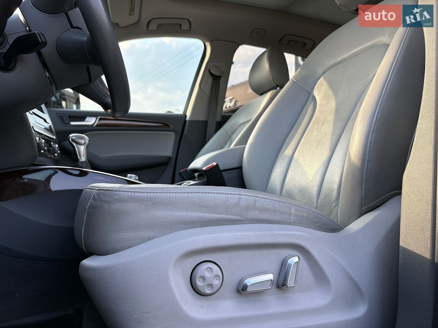 Audi Q5 2013 VIN WA1LFAFP0DA018224 фото оголошення 20 з 34