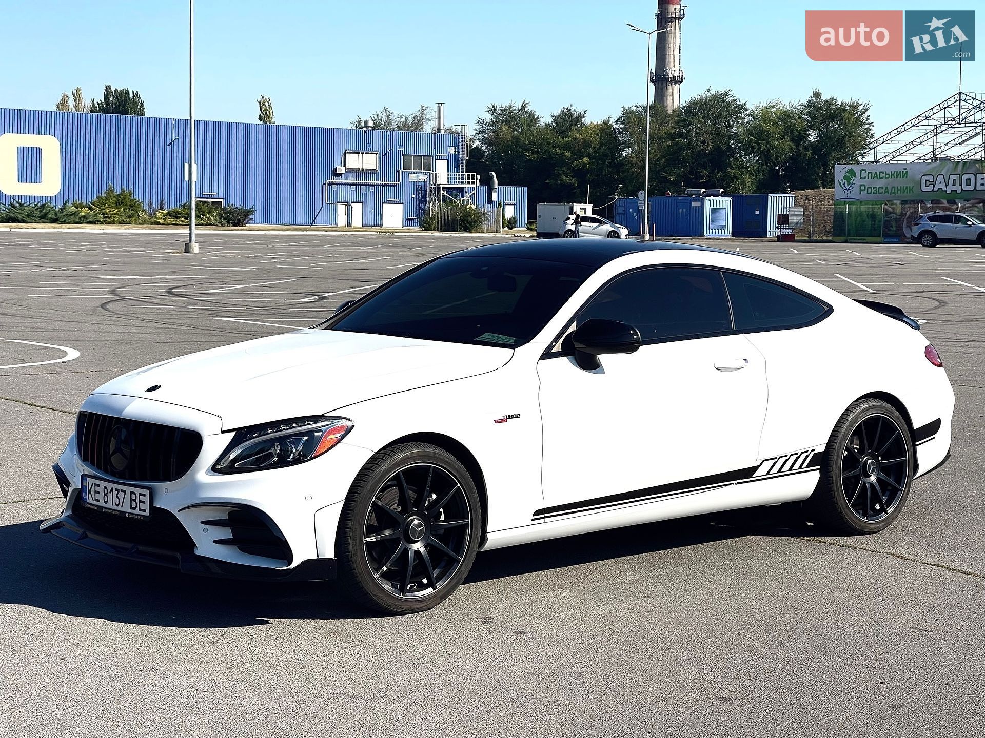Mercedes-Benz C-Class 2017 VIN WDDWJ4JB9JF629081 фото оголошення 2 з 26