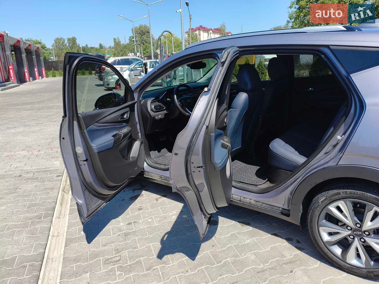 Chevrolet Bolt EUV 2023 VIN 1G1FY6S01P4207673 фото оголошення 16 з 22