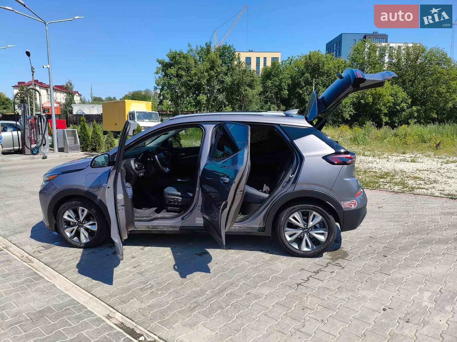Chevrolet Bolt EUV 2023 VIN 1G1FY6S01P4207673 фото оголошення 19 з 22