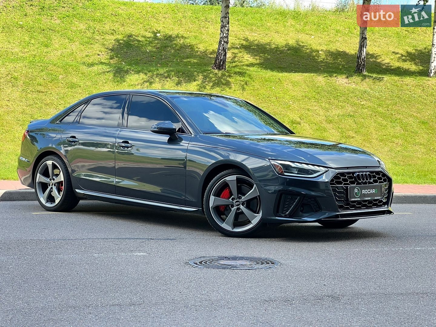 Audi A4 2019 VIN WAUANAF49LN006454 фото оголошення 3 з 54