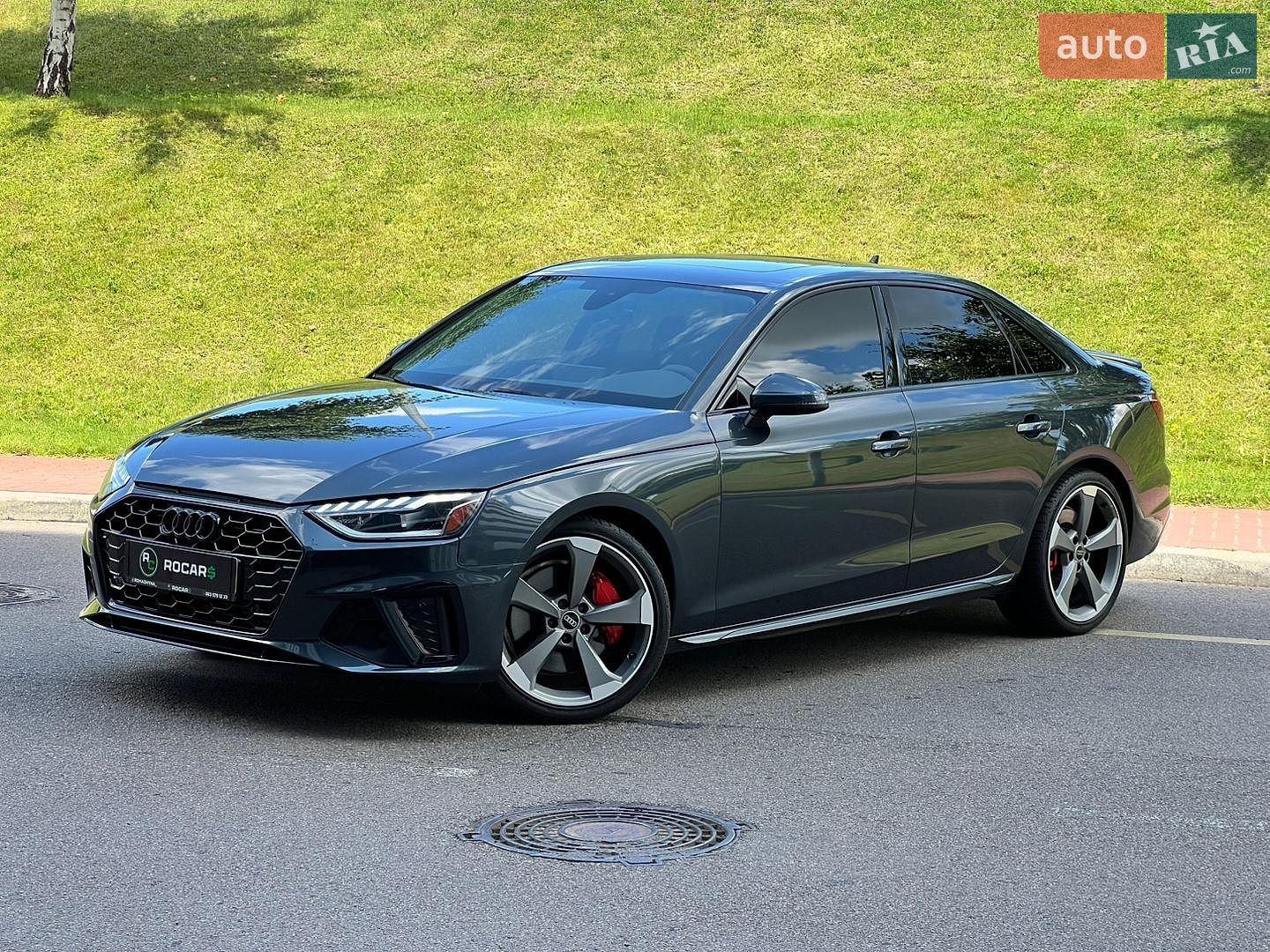 Audi A4 2019 VIN WAUANAF49LN006454 фото оголошення 9 з 54